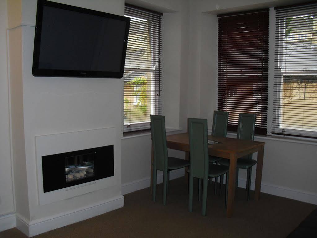 Benson House Box Apartment Box (Wiltshire)